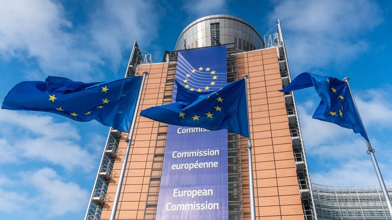 europai-unios-online-vitarendezes